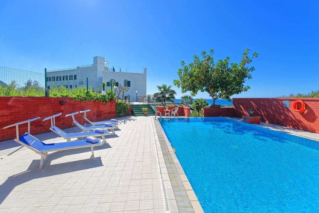 Hotel Punta Imperatore